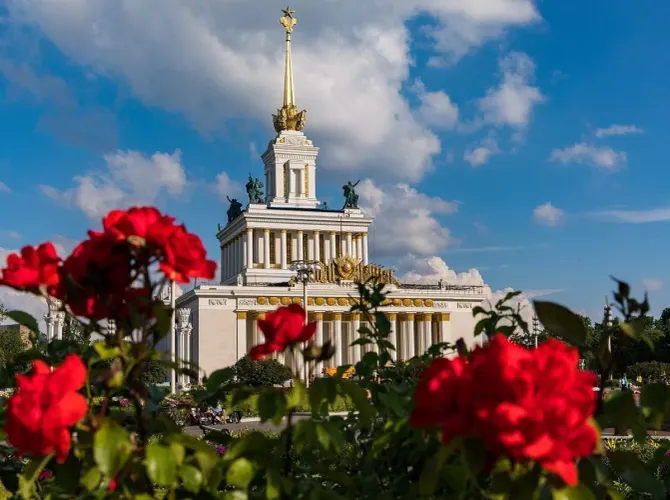 ВДНХ. Главная выставка страны. Прошлое, настоящее, будущее