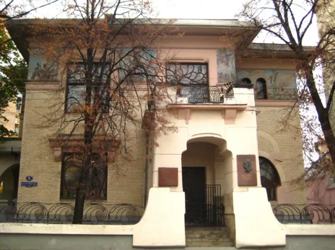 Бесстыдный «стиль» модерн в десяти домах