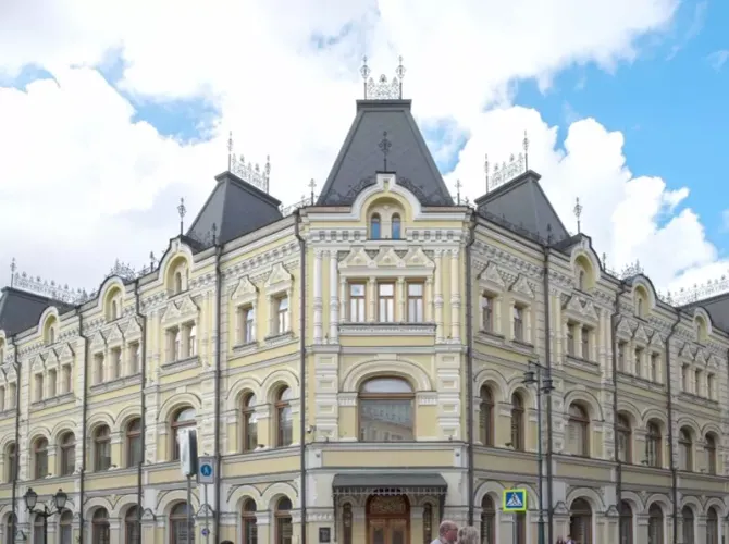 Архитектура для торговли. Пешеходная экскурсия по Кузнецком мосту
